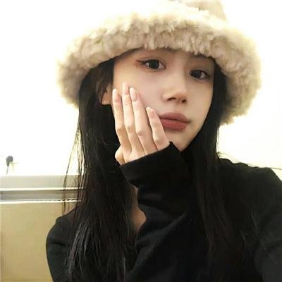 走夜路的男人